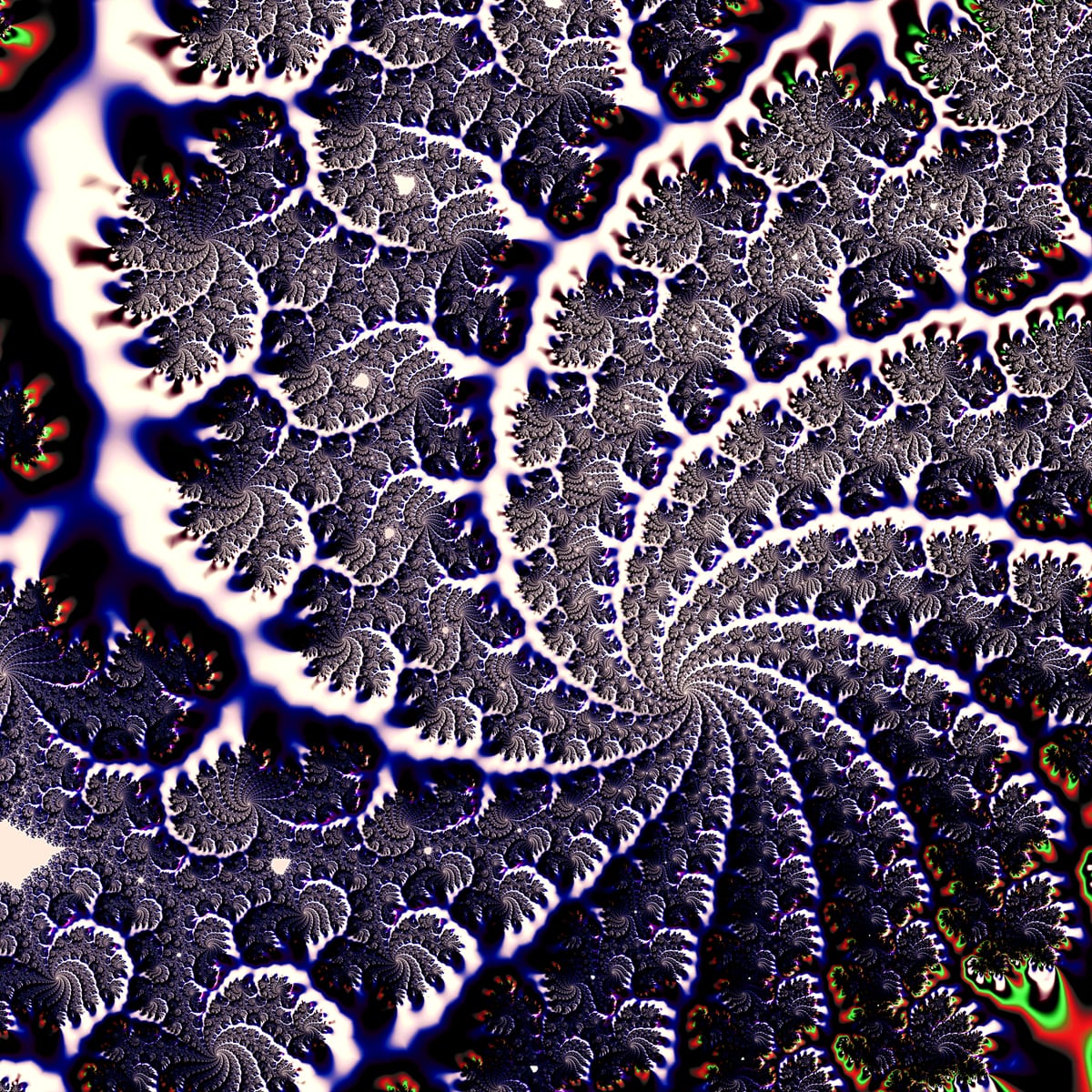 Macropsia